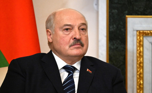 Весь мир погрузится во тьму: белорусский лидер Лукашенко доходчиво объяснил, что будет, если РФ задействует весь свой арсенал — апокалипсиса не избежать