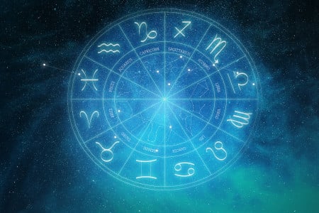 Поток изобилия и процветания стремится к вам: Названы 2 знака Зодиака, в чьей жизни со 2 мая откроются грандиозные перспективы — точный прогноз астрологов
