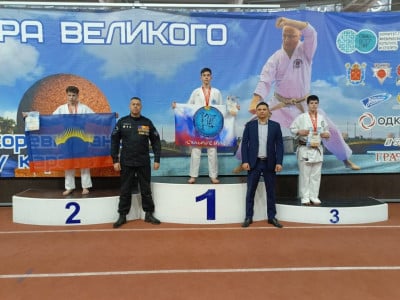 Мурманские спортсмены выступили успешно на Кубке Петра Великого по всестилевому каратэ